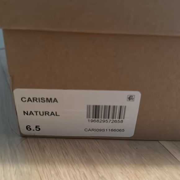 Brand New Steve Madden Women’s Carisma Heels - Picture 6 of 6